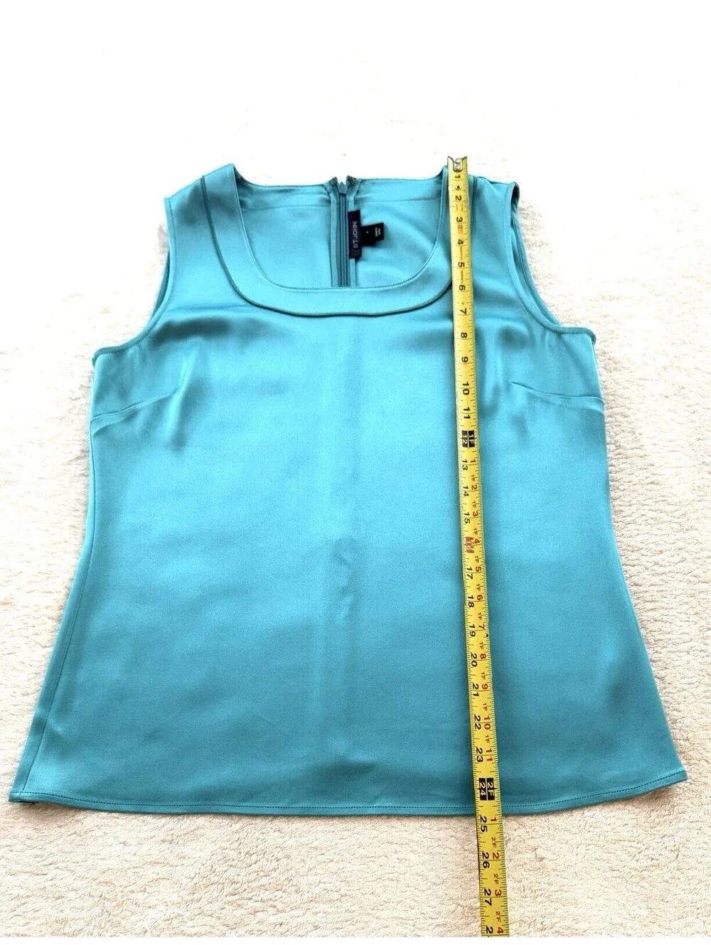St. John Women’s 2 Piece Teal Skirt Set Knit Skirt Sz 8 Satin Top Sz 4